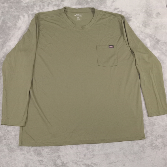 Dickies Other - Dickeis Green Long Sleeve Shirt Size XXL